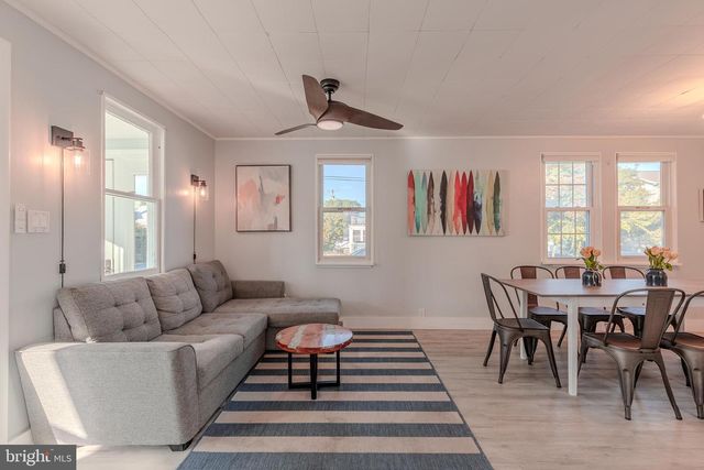 240 W PACIFIC AVE, Villas, NJ 08251