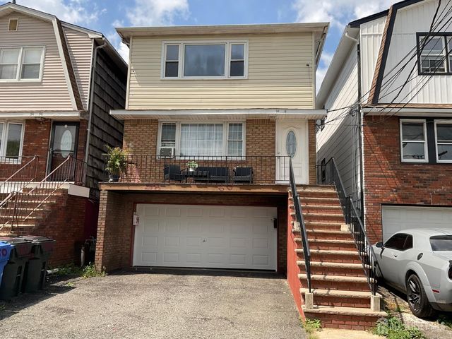 60 Glenn Drive, Keasbey, NJ 07095