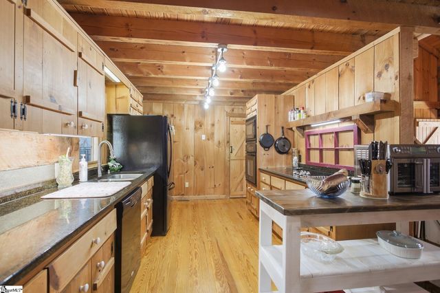 1602 Klugh Road, Abbeville, SC 29620