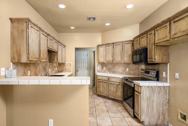 1804 NW 174th Street, Edmond, OK 73012