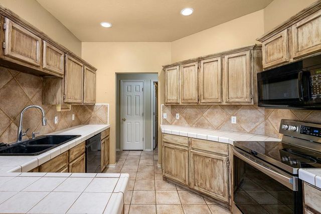 1804 NW 174th Street, Edmond, OK 73012