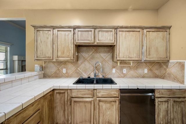 1804 NW 174th Street, Edmond, OK 73012