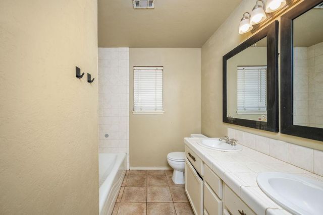 1804 NW 174th Street, Edmond, OK 73012