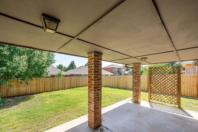 1804 NW 174th Street, Edmond, OK 73012