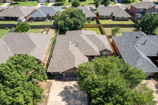 1804 NW 174th Street, Edmond, OK 73012