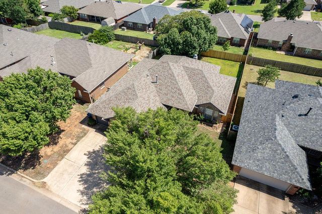 1804 NW 174th Street, Edmond, OK 73012