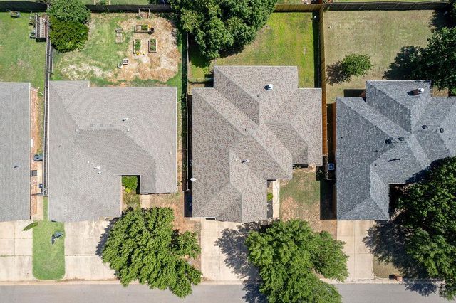 1804 NW 174th Street, Edmond, OK 73012