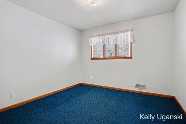 2360 Grove Street, Muskegon, MI 49441