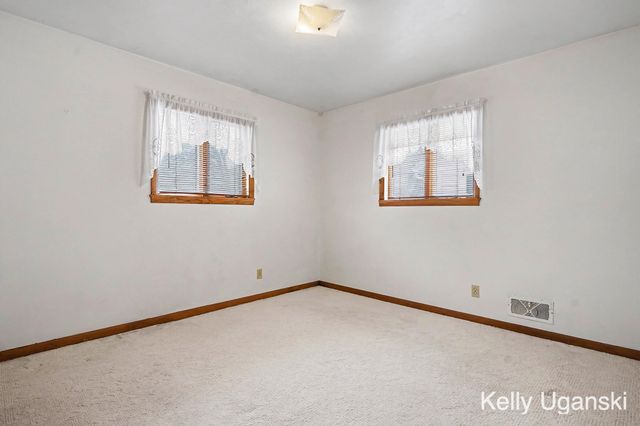 2360 Grove Street, Muskegon, MI 49441