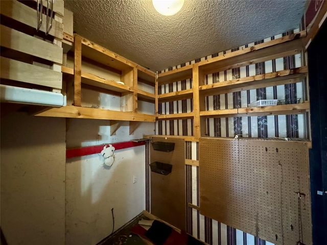 1008 Aspen Court, Moore, OK 73160