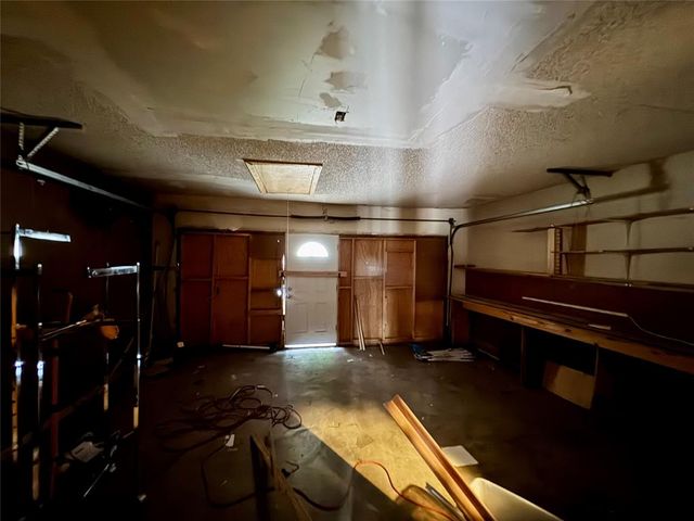 1008 Aspen Court, Moore, OK 73160