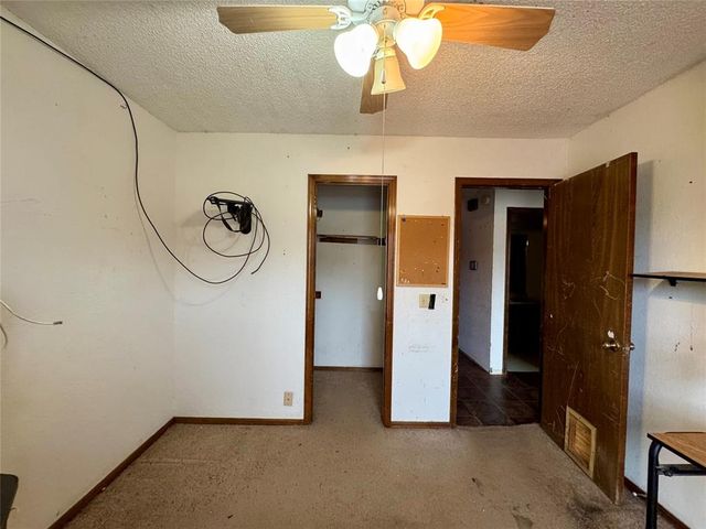 1008 Aspen Court, Moore, OK 73160