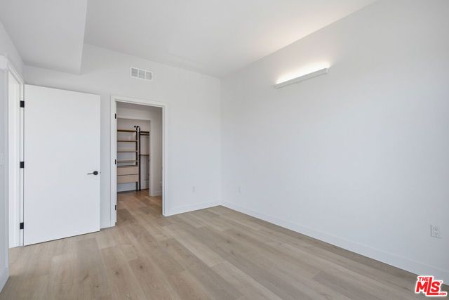 3555 Overland Avenue 305, Los Angeles, CA 90034