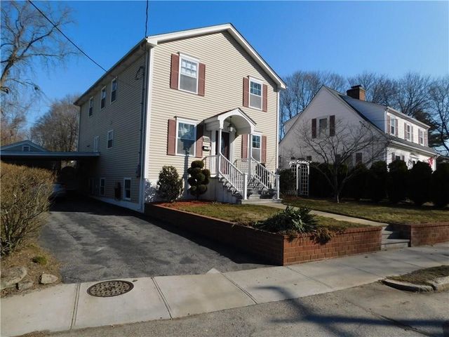 215 Bourne Avenue, East Providence, RI 02916