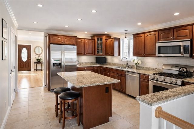 215 Bourne Avenue, East Providence, RI 02916