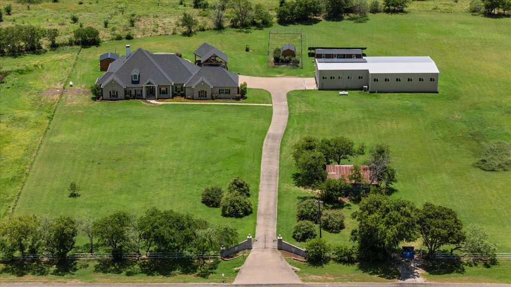 14981 W State Highway 22, Blooming Grove, TX 76626