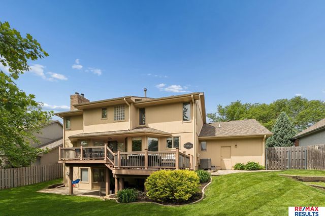 6151 S 102 Avenue, Omaha, NE 68127