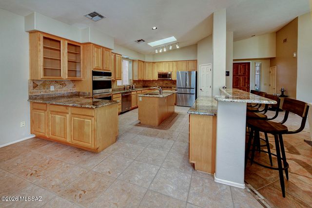 5286 N Spring View Drive, Tucson, AZ 85749
