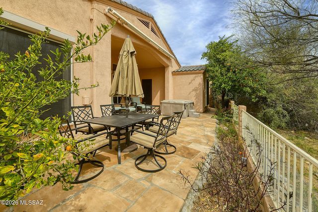 5286 N Spring View Drive, Tucson, AZ 85749