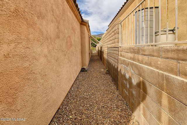 5286 N Spring View Drive, Tucson, AZ 85749