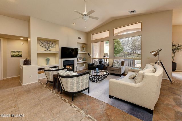 5286 N Spring View Drive, Tucson, AZ 85749