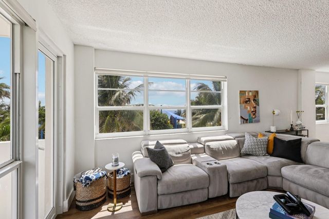 133 N Pompano Beach Boulevard Unit 210, Pompano Beach, FL 33062