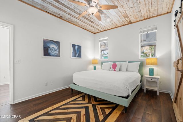 209 E Lakeshore Drive, Panama City Beach, FL 32413