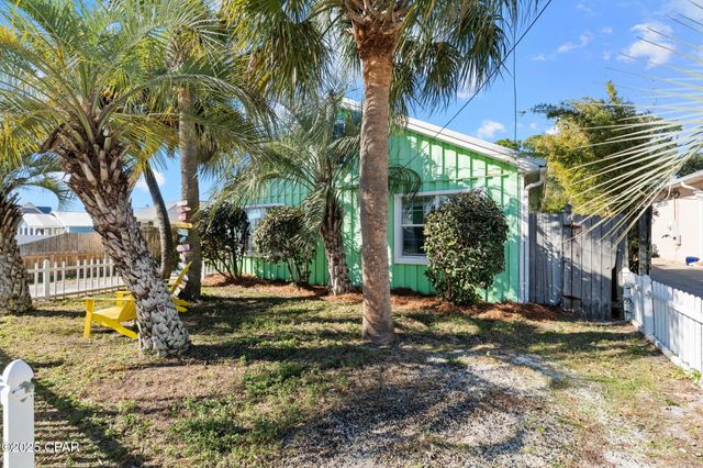 209 E Lakeshore Drive, Panama City Beach, FL 32413