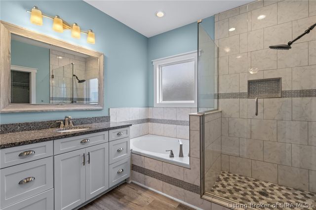 7901 Hillside Drive, Sellersburg, IN 47172