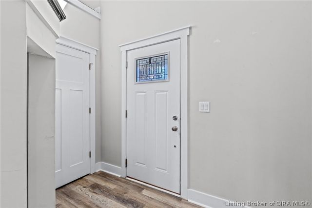 7901 Hillside Drive, Sellersburg, IN 47172