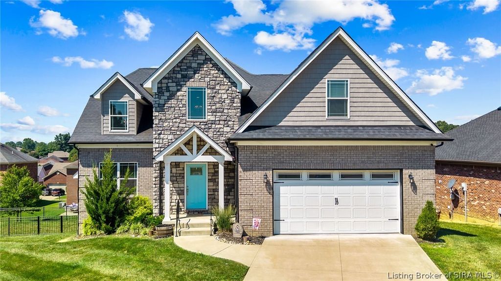 7901 Hillside Drive, Sellersburg, IN 47172