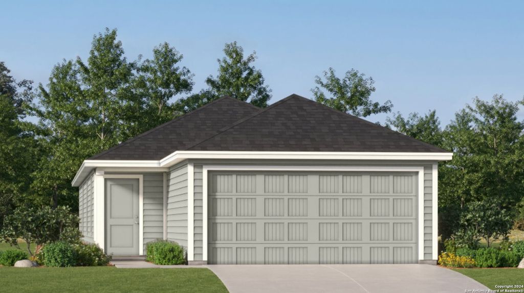 125 Pastar Falls, Seguin, TX 78155