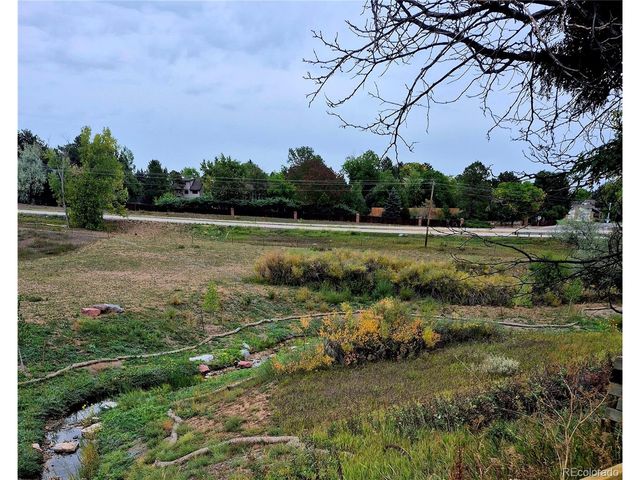 7977 W Morraine Dr, Littleton, CO 80128