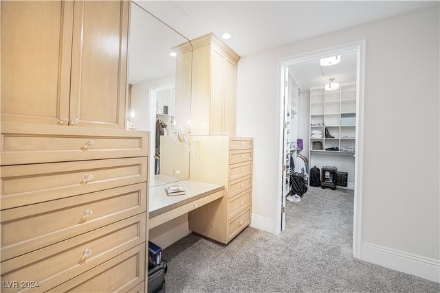 9219 Tesoras Drive 402, Las Vegas, NV 89144