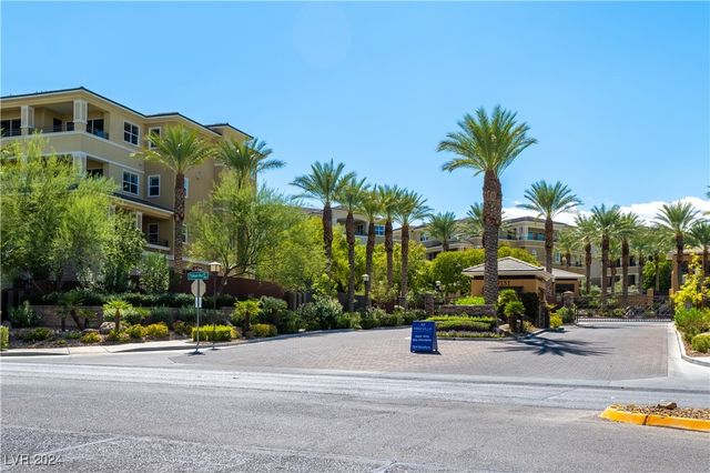 9219 Tesoras Drive 402, Las Vegas, NV 89144