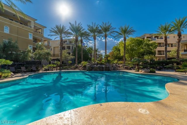 9219 Tesoras Drive 402, Las Vegas, NV 89144