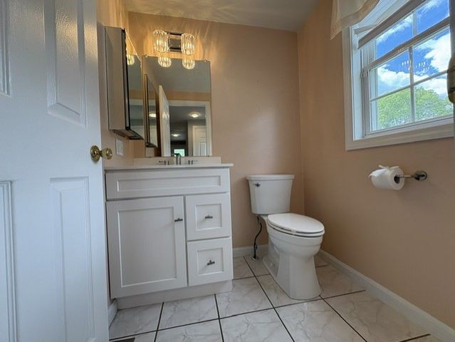 42 Chestnut Street, Cumberland, RI 02864