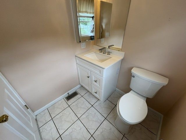 42 Chestnut Street, Cumberland, RI 02864