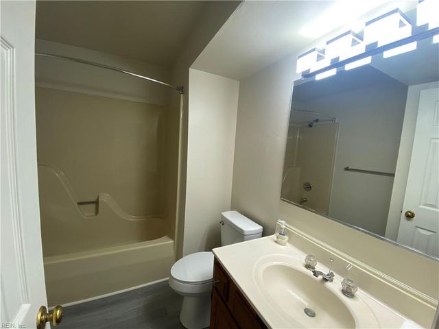 1400-B Bridge XING, Yorktown, VA 23693