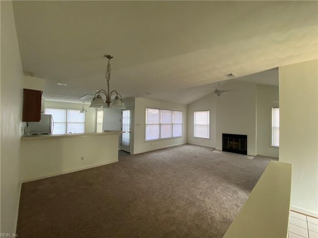 1400-B Bridge XING, Yorktown, VA 23693