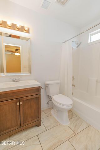 5652 RICK HUSBAND Drive, El Paso, TX 79934