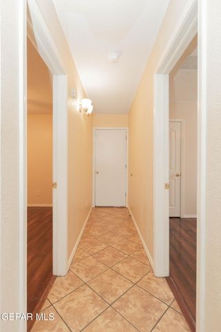 5652 RICK HUSBAND Drive, El Paso, TX 79934