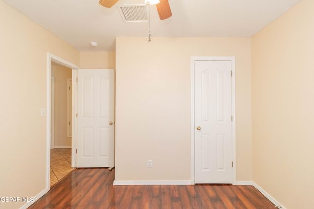 5652 RICK HUSBAND Drive, El Paso, TX 79934