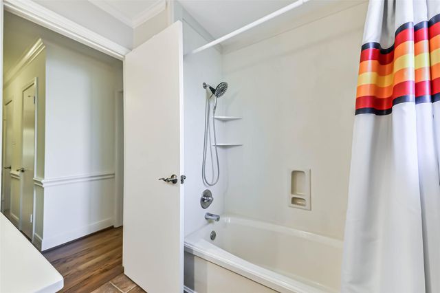 1510 Saxony Lane, Houston, TX 77058