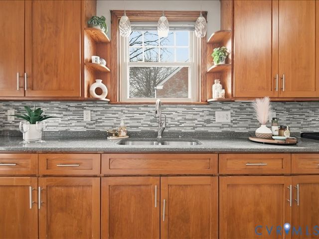 3609 Chapel Dr, Richmond, VA 23224