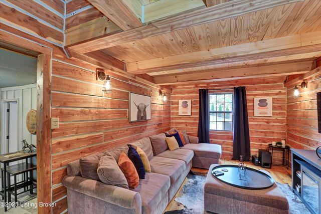 664 Pine Hurst Bay, Clarkson, KY 42726