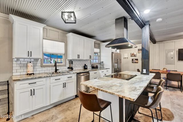 664 Pine Hurst Bay, Clarkson, KY 42726