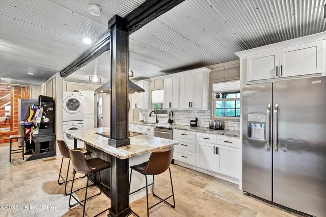 664 Pine Hurst Bay, Clarkson, KY 42726