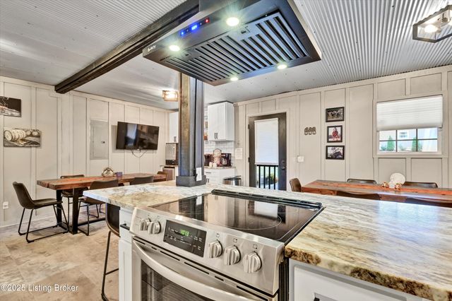 664 Pine Hurst Bay, Clarkson, KY 42726