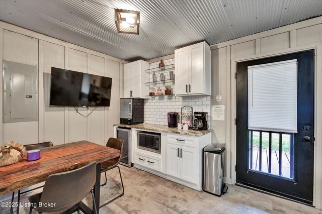 664 Pine Hurst Bay, Clarkson, KY 42726